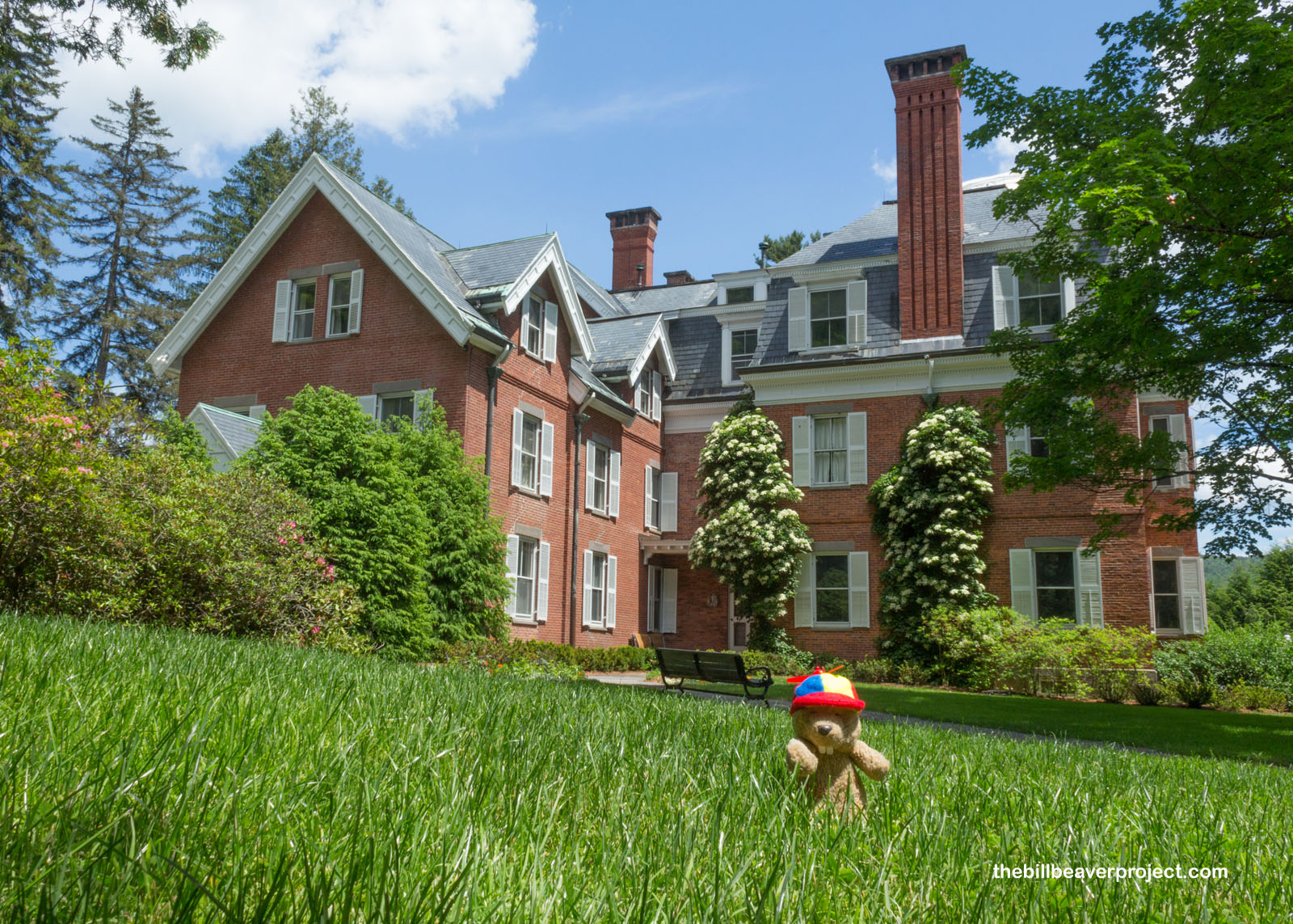 This mansion was home to the park's three big names!
